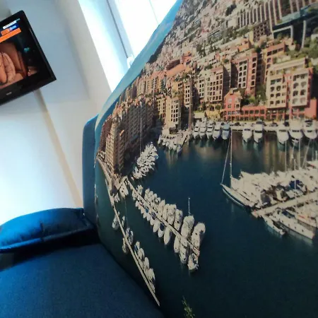 Nad Odra Apartment *